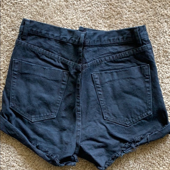 Tobi high waisted Jean shorts - Picture 3 of 3